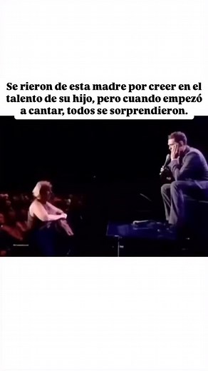 En 2010, durante un concierto en Birmingham, Inglaterra, Michael Bublé fue sorprendido por una madre que interrumpió la actuación para pedirle a su hijo de 15 años, Sam Hollyman, que cantara con él en el escenario. Inicialmente escéptico, Bublé aceptó y el joven Sam sorprendió a todos con su interpretación de “Feeling”. Bien” , demostrando un impresionante talento vocal. El momento fue captado en cámara y se volvió viral, resaltando la generosidad de Bublé al ofrecer una oportunidad inesperada a