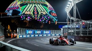 Un simulateur gratuit de course de F1 s'est installé à Lille