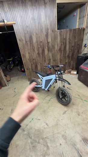 Upgrading Foot Pegs on Your E-Bike