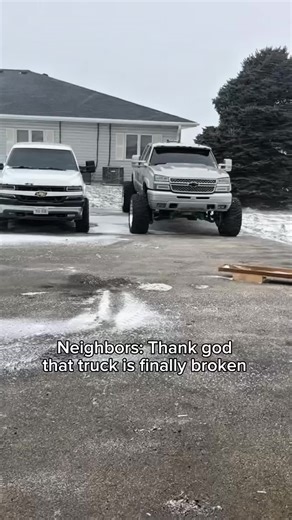 Someone buy my lift, it’s time for a street truck 😈 @hovisracingengine #truck #fast #cateye #silverado #boosted