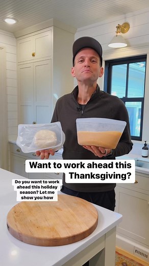 If you want to check off one of your to-do items for Thanksgiving, make the pie components ahead of time! Recipe in the comments! | Wyse Guide