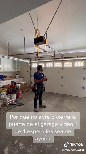 Cómo reparar la puerta de mi garage: Parte 1 de 4