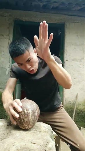 The Coconuto Exploding Master: Kung Fu Prodigy Unleashes His Power! CoconutExplosion Marti