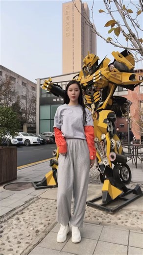 酒醉的蝴蝶版跳booty music，这舞一点也不烫脚了耶