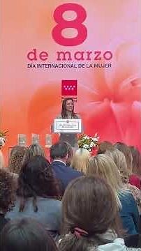 Marta Huerta de Aza le dedica a David García de la Loma un reconocimiento de la Comunidad de Madrid