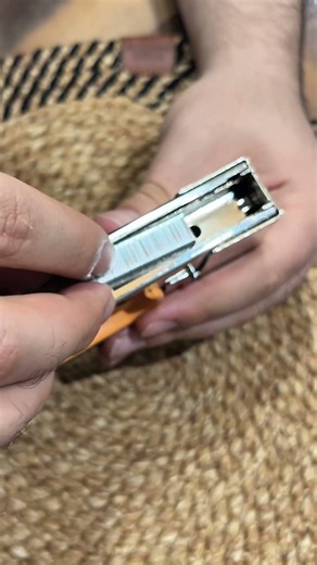 How to Load a Staple Gun — The Right Way #howto #home #laundrytips