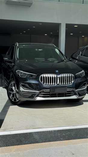João Vittor on Instagram: "Disponível BMW X1 Sdrive20i 2021/2022 44.000km —————————-—————————- Cautelar 100% aprovado A pronta entrega Encaminhamos para todo 🇧🇷 Frete a consultar —————————-—————————- Veículo na troca trazer até a loja Financiamento em até 60x Entrada em até 12x no cartão —————————-—————————- 📍Alphaville-SP R$ 199.990 #carro #review #bmw #x1"