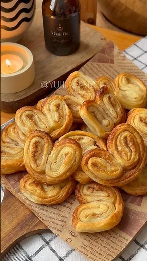 Puff Pastry Palmiers (Elephant Ears Cookies)