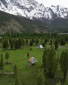 Beautiful Gilgit Baltistan ❤️ 📸 @safar_namaa_ TourEdge arranges tours to explore the beauty of Pakistan. For Booking & Info: (Call/Msg/WhatsApp) U.A.N 92-304-1111-687 WhatsApp: 0306-7773565 #touredge #touredgepakistan #islamic_republic_of_pakistan #nature #tourism #tour #trip #traveling #travel #mountains #swat #hunza #valley #Skardu #Gilgit #Baltistan #naran #kashmir #kalash #kumrat #meadows #gilgitbaltistan #passu | Tour Edge