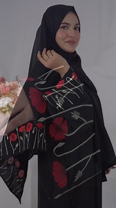 Nafreen embroidered Abaya is a classical beauty with vibrant read floral embroidery on the sleeves & matching embroidered hijab💕 𝐒𝐢𝐳𝐞 : Length/Body 52/42 54/44 56/46 Customizations Available For Size Only With Conditions ★ ____________ 𝐓𝐨 𝐩𝐥𝐚𝐜𝐞 𝐚𝐧 𝐨𝐫𝐝𝐞𝐫 𝐩𝐥𝐞𝐚𝐬𝐞 𝐢𝐧𝐛𝐨𝐱 𝐮𝐬 𝐰𝐢𝐭𝐡 - Your Name - Full Address - Contact Number - Required size & Produc___________________________ 𝐕𝐢𝐬𝐢𝐭 𝐄𝐦𝐚𝐚𝐧 - 𝐒𝐡𝐨𝐩𝐩𝐢𝐧𝐠 𝐳𝐨𝐧𝐞: 𝐎𝐮𝐫 𝐀𝐝𝐝𝐫𝐞𝐬𝐬: 𝐅𝐢𝐫𝐬𝐭 𝐎𝐮𝐭𝐥