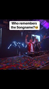 THIS SONG BRINGS BACK THE SUMMER VIBE! ☀️ #remix #cover #danzakuduro #summer #2000s #techno #axmo #donomar #reel | AXMO