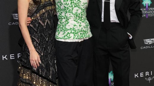 Jessie Buckley, Chloé Zhao respond to 'Hamnet' award buzz