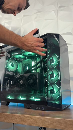 8.1K views · 22 reactions | Plus de vitres = PLUS DE PLASTIQUE A RETIRER 殺 Associez le MAG PANO 100L PZ avec la Z790 PROJECT ZERO pour une management des câbles ultra propre et un look super élégant ! Crédit : @pc.crazy #MSIProjectZero #pcbuild #ASMR | MSI Gaming | Facebook