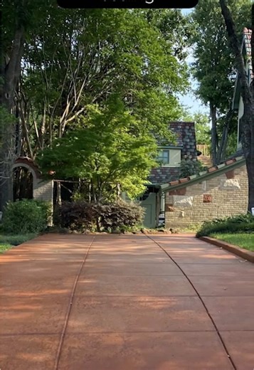 Before ➝ After 🧡 ColorWave Water Based Concrete Stain Tangerine completely changed this space! #ConcreteTransformation #ColorWave #DirectColors #MadeInUSA #BeforeAndAfter 📸 Tag us in your transformation!