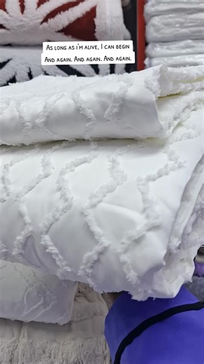 tufted duvetcover with two pillowcases 3000 #📍nairobi #kamukunji the place building 4th floor no 14
