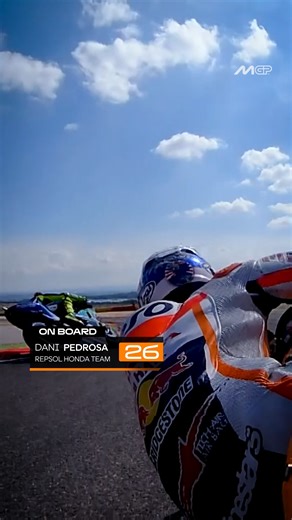 Asked for a P2 showdown between #MotoGP legends? Dani Pedrosa and Valentino Rossi didn't disappoint ⚔️ #AragonGP 🏁 | MotoGP