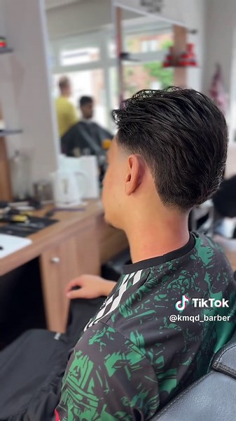 Creative Barbering Transitions for Unique Styles