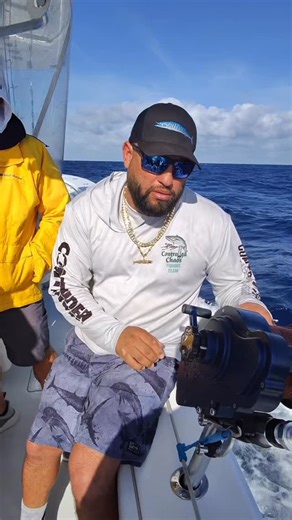Can’t wait to get over to the Bahamas so we can press buttons and put meat on the deck. #wahoo #lindgrenpitman #reel #ono #knotfornothingfishing @bts_florida @julioecheverri @nmass @officialeasypeezyfishing @controlledchaosfishing @chandlerconstructionpalmbeach Julio Echeverri Controlled Chaos Fishing Team and Charters James Fenn John Chandler BAJÍO Sunglasses | Knot For Nothing Fishing