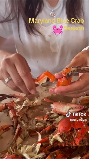 How to Eat Maryland Blue Crabs: A Step-by-Step Guide