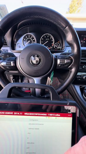 Old modules were filled with water! #bmw #coding #launchtechusa #programming #fuses