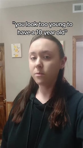 #foryoupage #zyxcba #trending #youngmom #mom