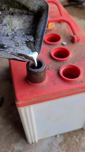 Damaged battery poles have been repaired. #Battery #Repair | Hak Hang