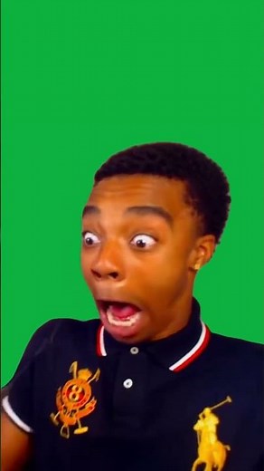 Flight React Screaming - Greenscreen Short