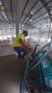 Burning with combos for the poly machine.…. #throwback #construction #concrete #bluecollar #mudmoney | David Contreras