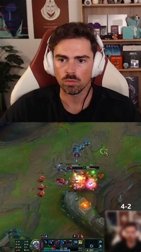 KATARINA PLAYERS HAVE ROOM TEMPERATURE IQ #leagueoflegends #midbeast #shorts