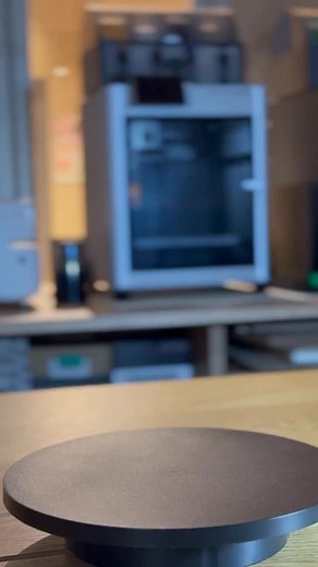 Reze -The Bomb Devil- Printer：Bambu Lab H2D STL file：None Designer：Ritsuki Our student. #3dprinter #reze #chainsawman | Little Hopper