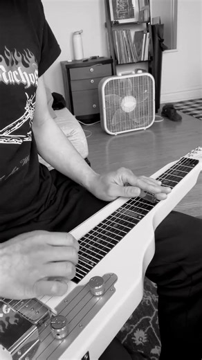 George Strait - All My Ex’s Live in Texas intro on #lapsteel guitar