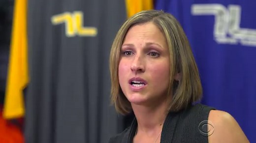 Former ballplayer makes it to majors with bat-making business