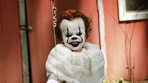 This kid dressed as Pennywise is pure nightmare fuel