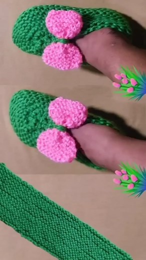 Knitting baby booties | full video watch here https://youtu.be/3apmBIUUlVM?si=PIiCVV36jsAY0qO1 #girlswintersocks #wintersocks #wintersock #socksdesign | Guddi Art School