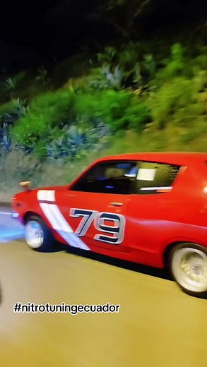 Nitro Tuning en Ecuador: Carros Extravagantes al Máximo