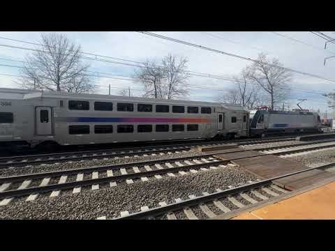 NJ TRANSIT Train BI Multilevel Double Decker entering and departing