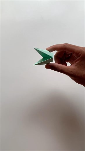 ORIGAMI BICO DE PATO DE PAPEL - #papelviraarte #diy #origamifácil #origami #papercraft #fly #viral