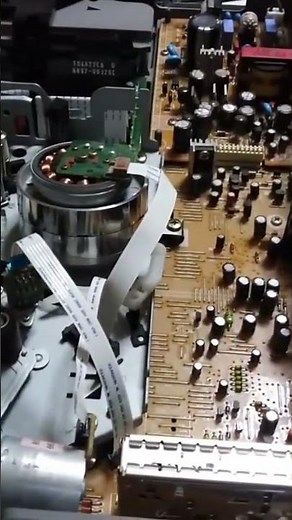 How to repair A VCR player.