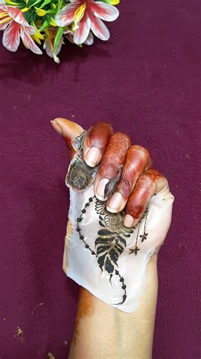 Stylish Mehndi Design ♥️ #shorts #mehndi #trending #stylish #latest #arabic #henna #mehandi #video