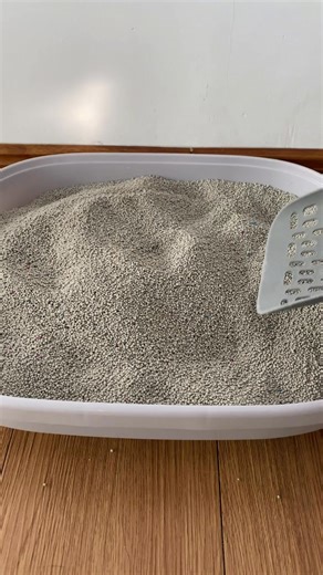 3.1K views · 13 reactions | Never Handle Cat Poop Again with Our Self-Cleaning Scooper!. Check the first comment for the link! | Beautiful cats | Facebook