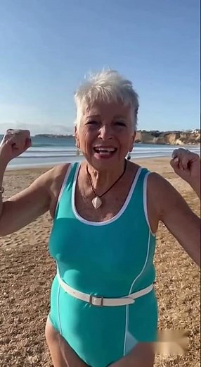 Life is meant to be savored! 🤩 This Grandma's Inspiring Message on the Beach