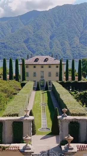 20 reactions | An #elopement shaped by light, freedom, and effortless...