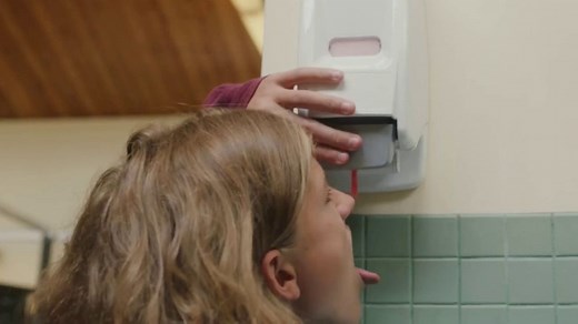 Fruit Gushers TV Spot, 'Soap'