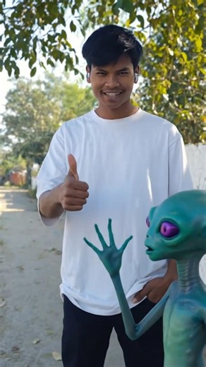 Mera dost alien asam mein kam mein aaya Hai #alien #alienisolation #shortvideo