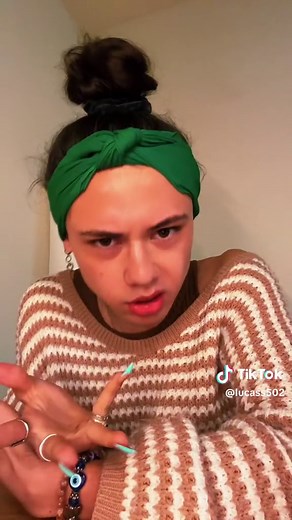Daily Experiences of a Man Who Looks Like a Woman: Androgynous Story Time