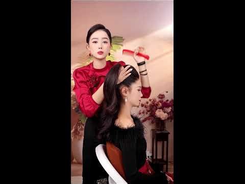 Beginners’ Go-To Updo Tutorial
