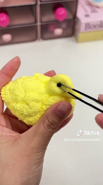 Cute Duck Yoyo Squishy Toy Videos