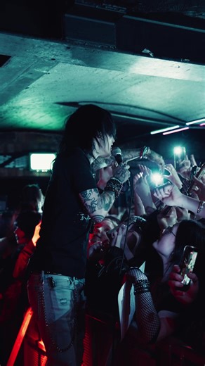 This is how I travel to my next show