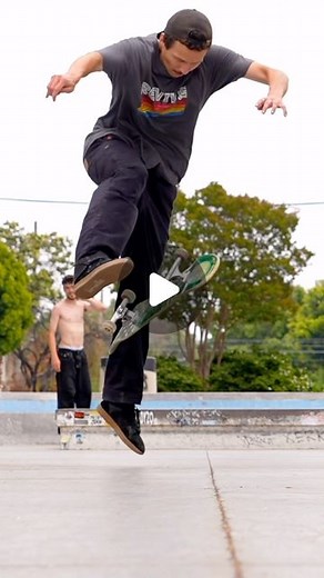 Jonny Giger on Instagram: "no comply thing"
