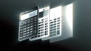 Casio vient de lancer sa première calculatrice haut de gamme en 10 ans : elle coûte 365 euros